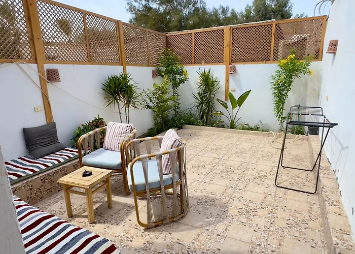 El Fanar Street Apartment *